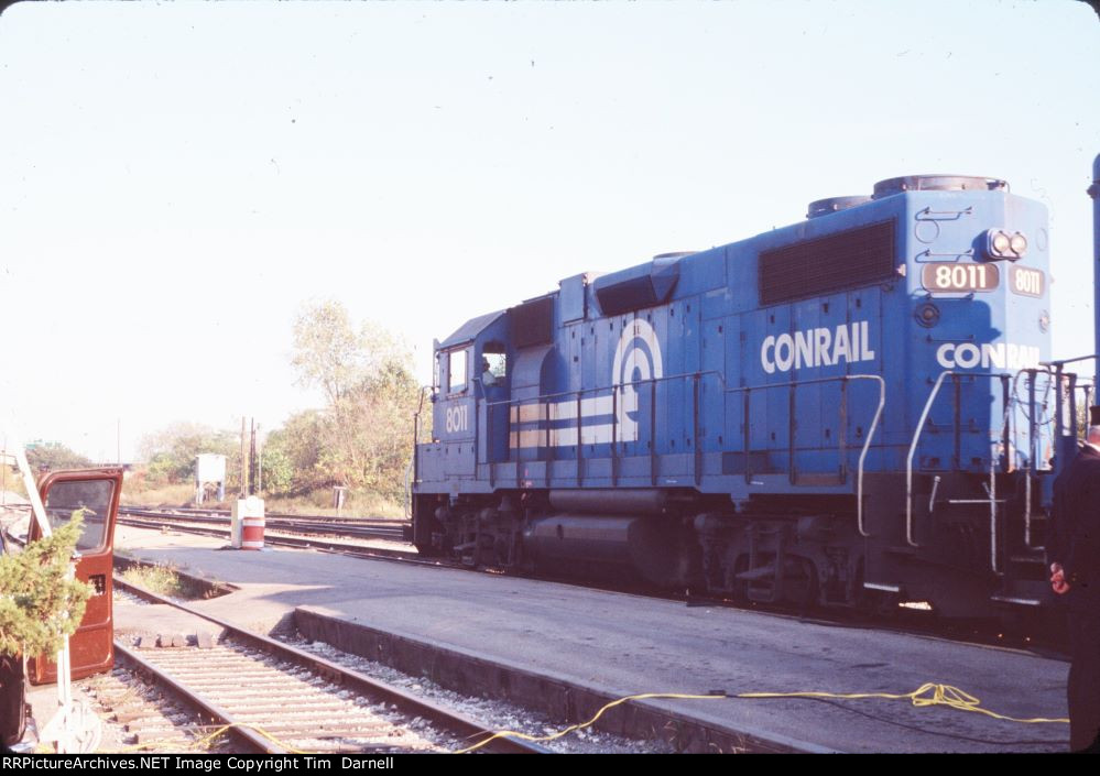 CR 8011 on work train